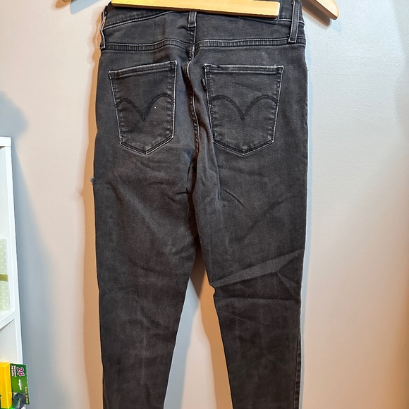 Levi’s skinny jeans - Picture 2 of 4